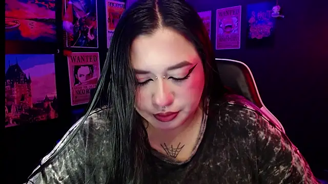 Ravendark  online show from January 6, 10:02 pm