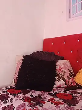GoldSnowXxX online show from July 5, 11:49 am