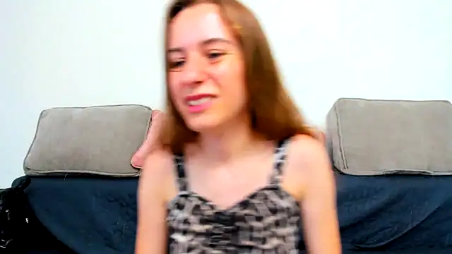 alisaakiss online show from July 1, 10:26 am