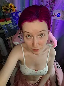 Fuzzy Unicorn online show from July 7, 10:52 am