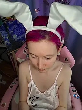 Fuzzy Unicorn online show from July 22, 11:00 am