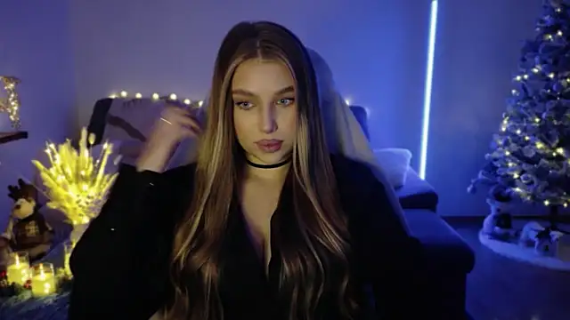 Emma candyyy online show from November 30, 2:43 pm