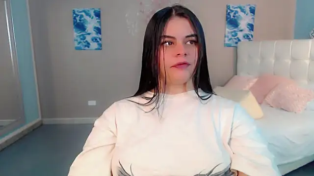 maddissonivanova online show from February 14, 7:05 pm