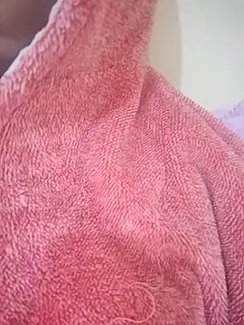 Miss-Lynda online show from March 8, 1:57 am