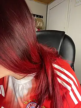 Karen18 boobs online show from June 12, 3:14 am