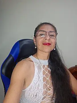 Natasha 50 online show from December 15, 10:15 pm