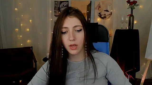 Mary Miiller online show from December 17, 10:19 am