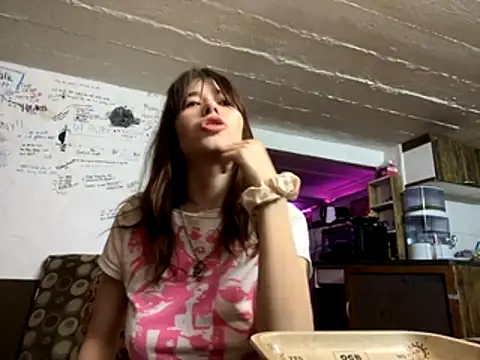 the holy t online show from November 17, 6:19 pm