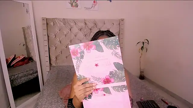Snapshot of bonniebakerz1 chatting on September 18, 1:48 am bonniebakerz1 online show from September 18, 1:48 am