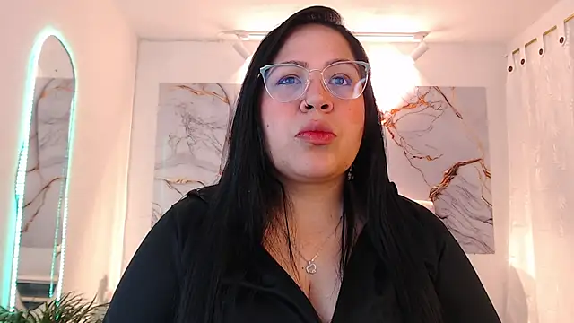 Ashley Grahaam online show from November 16, 2:46 am