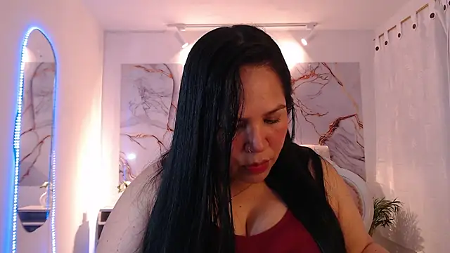 Ashley Grahaam online show from October 19, 4:58 am