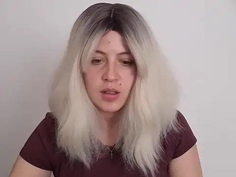 francescaasmith online show from March 25, 7:06 pm