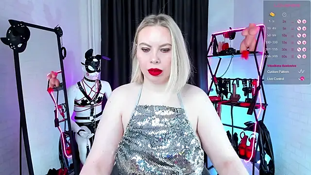 Anna Maxwell online show from November 27, 1:52 am