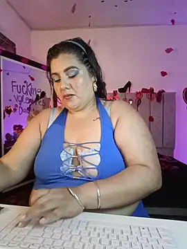 AndreaKinky online show from February 6, 9:12 am