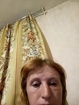 Snapshot of Flower2931 chatting on September 13, 7:33 pm Flower2931 online show from September 13, 7:33 pm