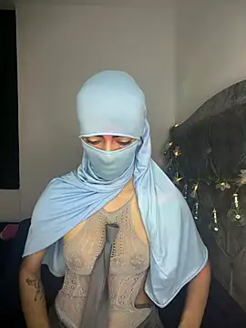  Zahiira  online show from July 18, 12:18 pm