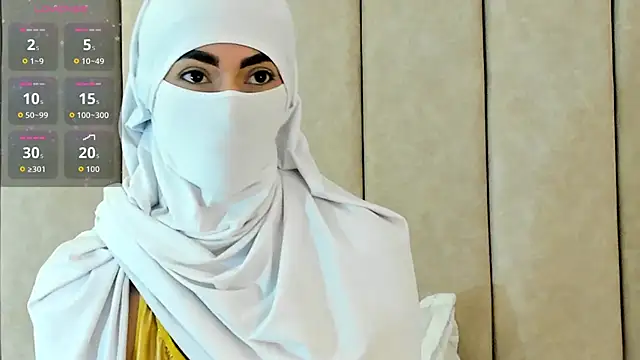 Snapshot of _Zahiira_ chatting on October 20, 12:08 pm Zahiira online show from October 20, 12:08 pm