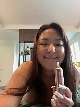 thedaynahoney online show from June 24, 11:53 am