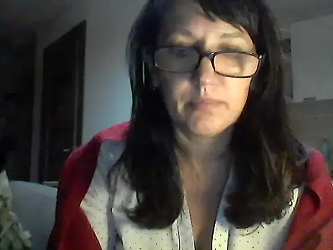 Elena48324 online show from November 10, 6:25 pm