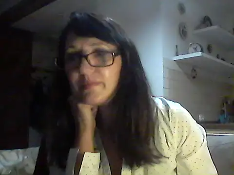 Snapshot of Elena48324 chatting on October 16, 7:05 pm Elena48324 online show from October 16, 7:05 pm