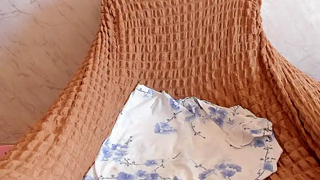 alice allens online show from July 18, 6:17 am