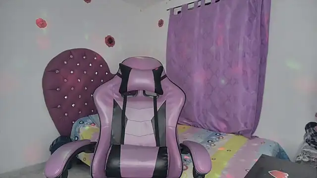 soffy rosses online show from December 18, 3:44 am