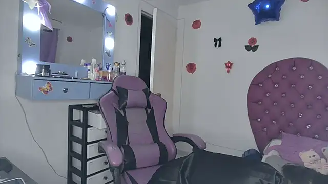 soffy rosses online show from July 31, 2:12 am