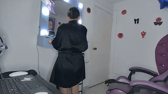 soffy rosses online show from July 18, 2:15 am