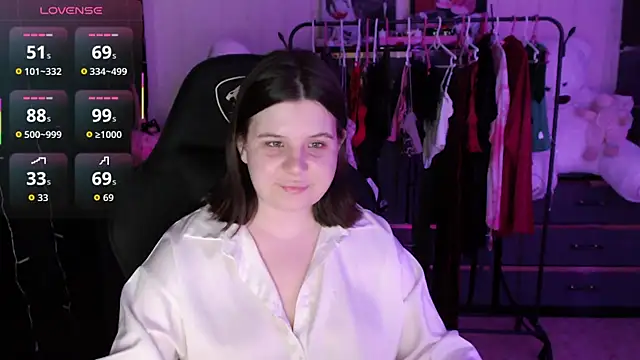 AmyVibess online show from June 12, 6:16 pm