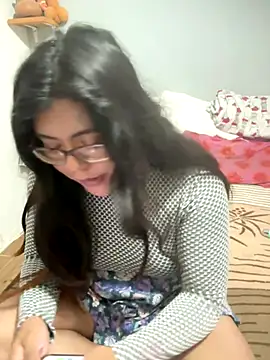 karysweetbeaury online show from January 6, 1:20 am