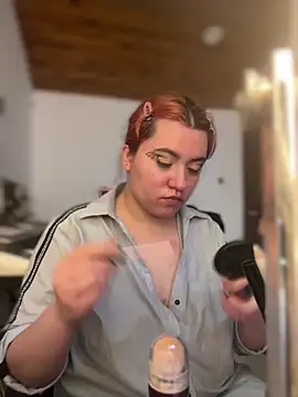 Noa Todokoro online show from October 18, 3:15 pm