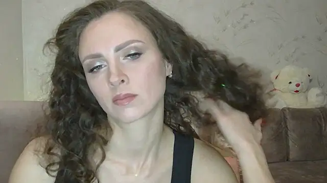 Amber Carrol online show from February 12, 5:25 pm