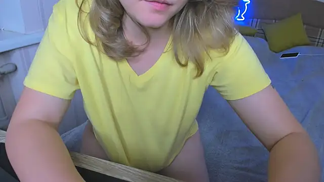 Snapshot of milalapka chatting on October 16, 10:01 pm milalapka online show from October 16, 10:01 pm