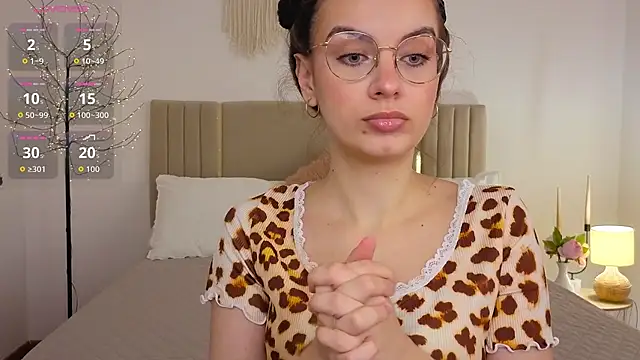 Real cutie1 online show from July 30, 1:01 pm