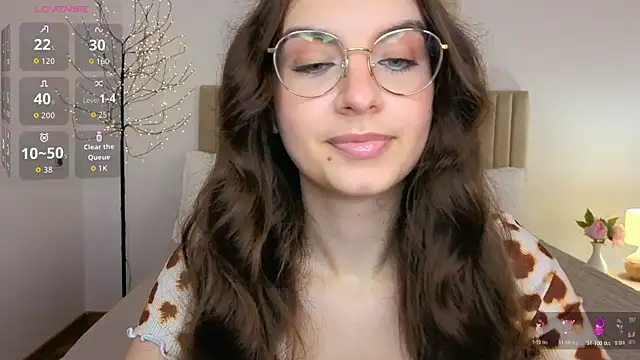 Real cutie1 online show from July 28, 2:13 pm