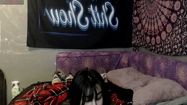 London Ray online show from September 12, 9:51 am