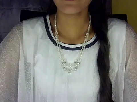 Snapshot of zara_Khan0 chatting on October 7, 3:05 pm zara Khan0 online show from October 7, 3:05 pm