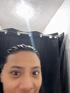 Nia Desire online show from May 19, 6:09 am