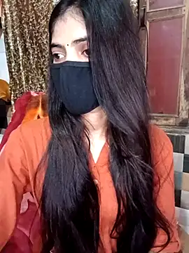Snapshot of Queen_Pooja7 chatting on September 19, 7:02 pm Queen Pooja7 online show from September 19, 7:02 pm