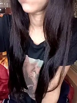 Snapshot of Queen_Pooja7 chatting on September 14, 6:17 pm Queen Pooja7 online show from September 14, 6:17 pm