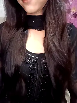 Snapshot of Queen_Pooja7 chatting on September 8, 3:55 pm Queen Pooja7 online show from September 8, 3:55 pm