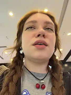 lucy-joy online show from July 17, 10:19 am