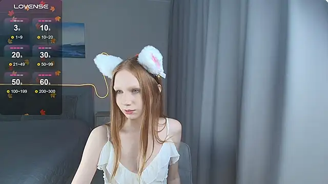 FoxyMira online show from October 2, 1:05 pm