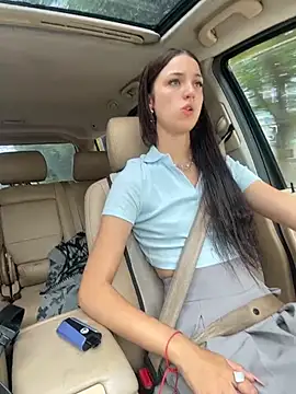 DollyTall online show from July 28, 4:43 am