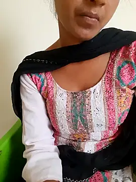 AnkitaDevi online show from July 1, 3:28 am