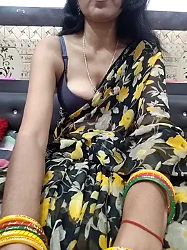 Yourhotsweetgirl online show from October 31, 5:53 am