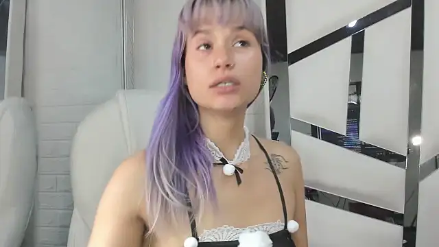 barbieambar online show from October 11, 3:04 pm