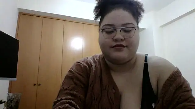 GoddessMocha online show from February 1, 7:12 pm