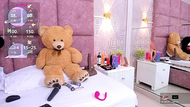 AmyStar1 online show from June 3, 9:20 pm