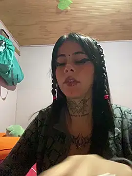 kiittyselenita online show from May 3, 3:54 am